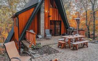 Cozy A-Frame Cabin in the Woods: A Perfect Getaway