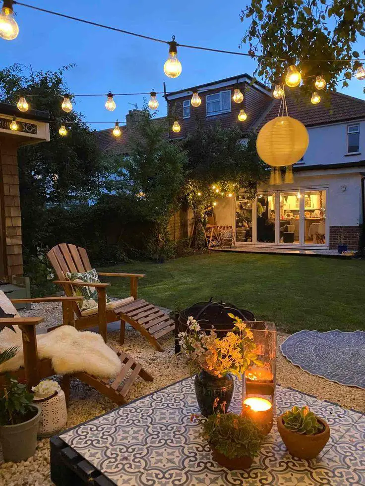 23 Landscaping Ideas to Perk Up Your Backyard
