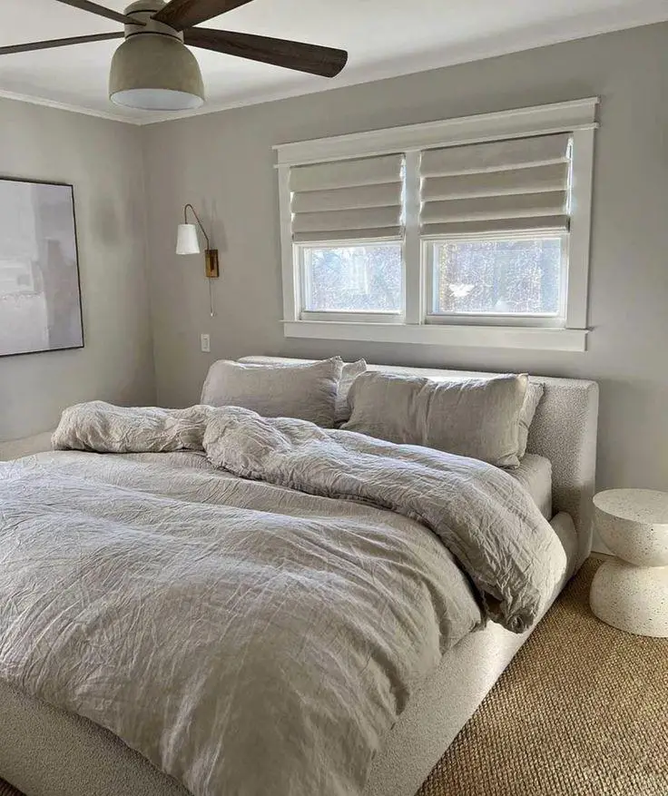 28 Gorgeous Minimalist Bedroom Bed to Transform Your Room into a Serene Escape