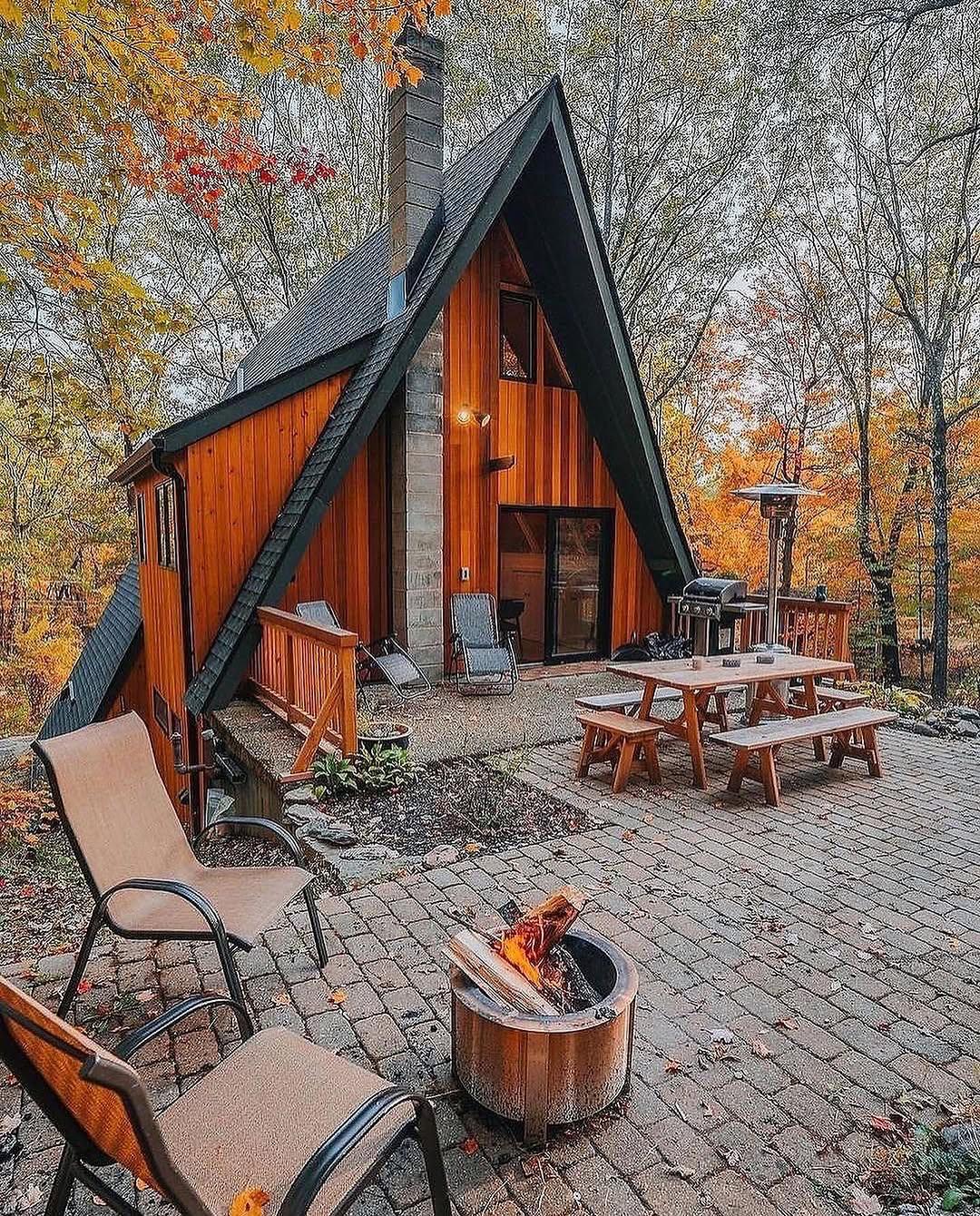 Cozy A-Frame Cabin in the Woods: A Perfect Getaway